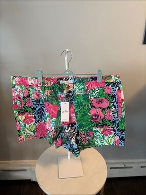 Lilly Pulitzer Callahan Stretch Short in Party Punch Patch- Size 16 NWT